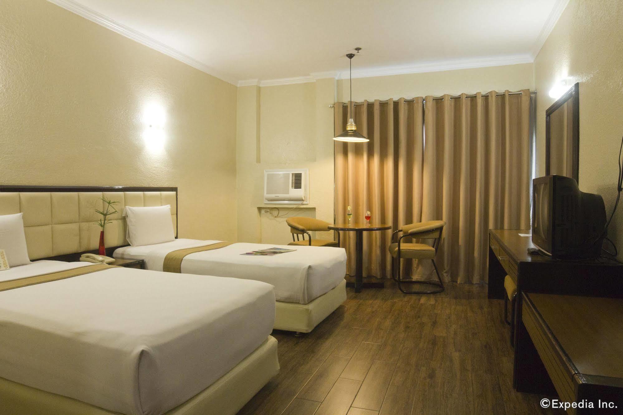 Rothman Hotel Manilla Buitenkant foto