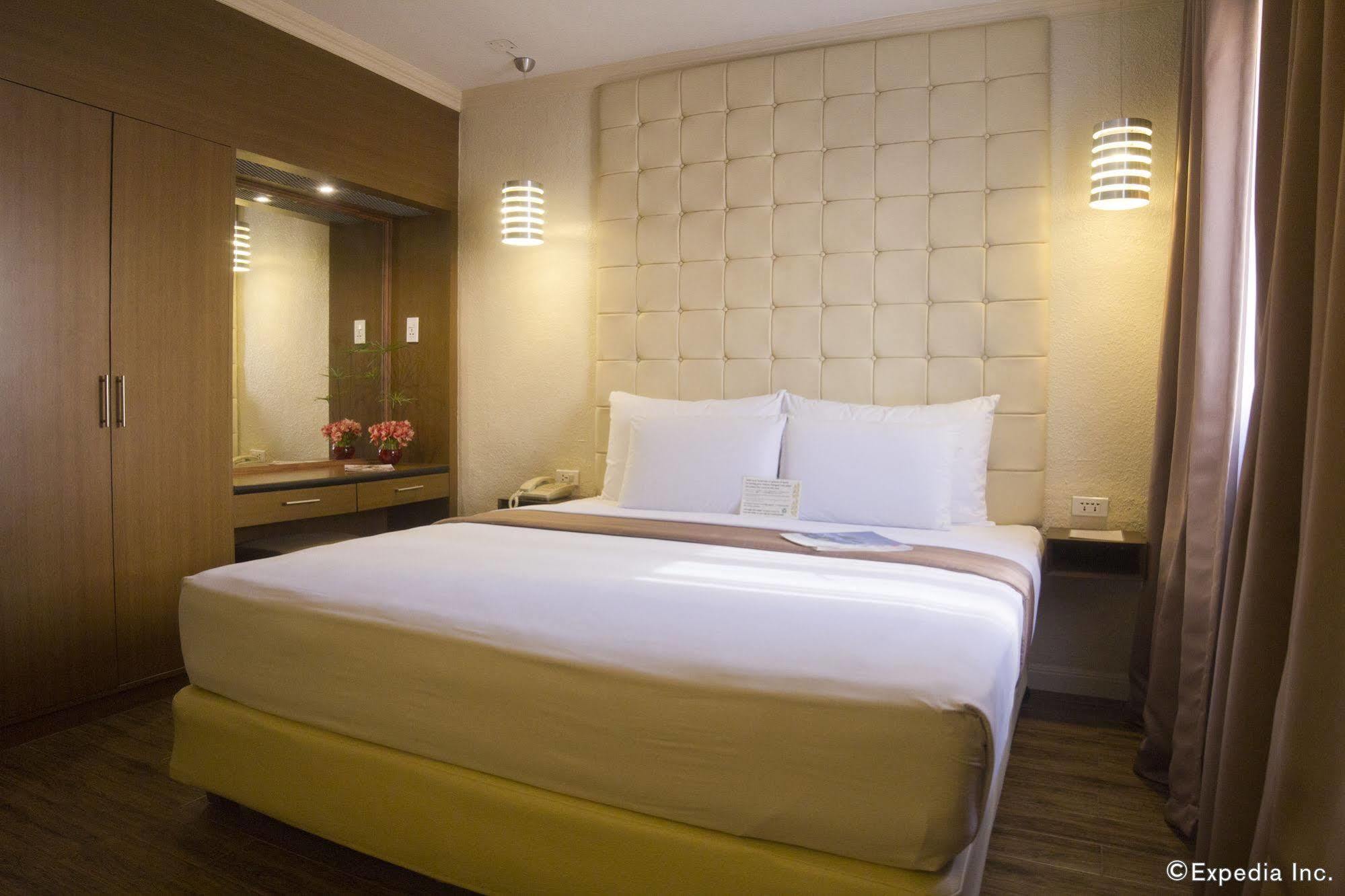 Rothman Hotel Manilla Buitenkant foto