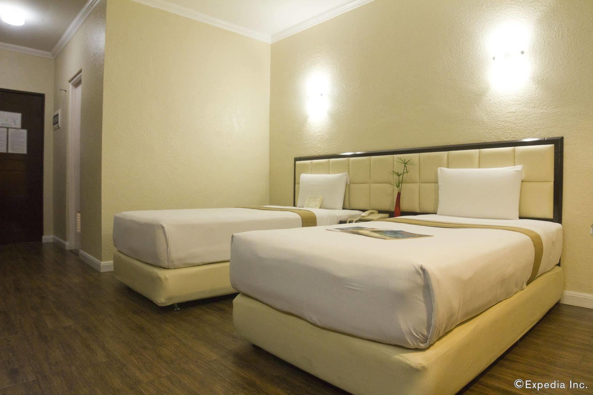 Rothman Hotel Manilla Buitenkant foto